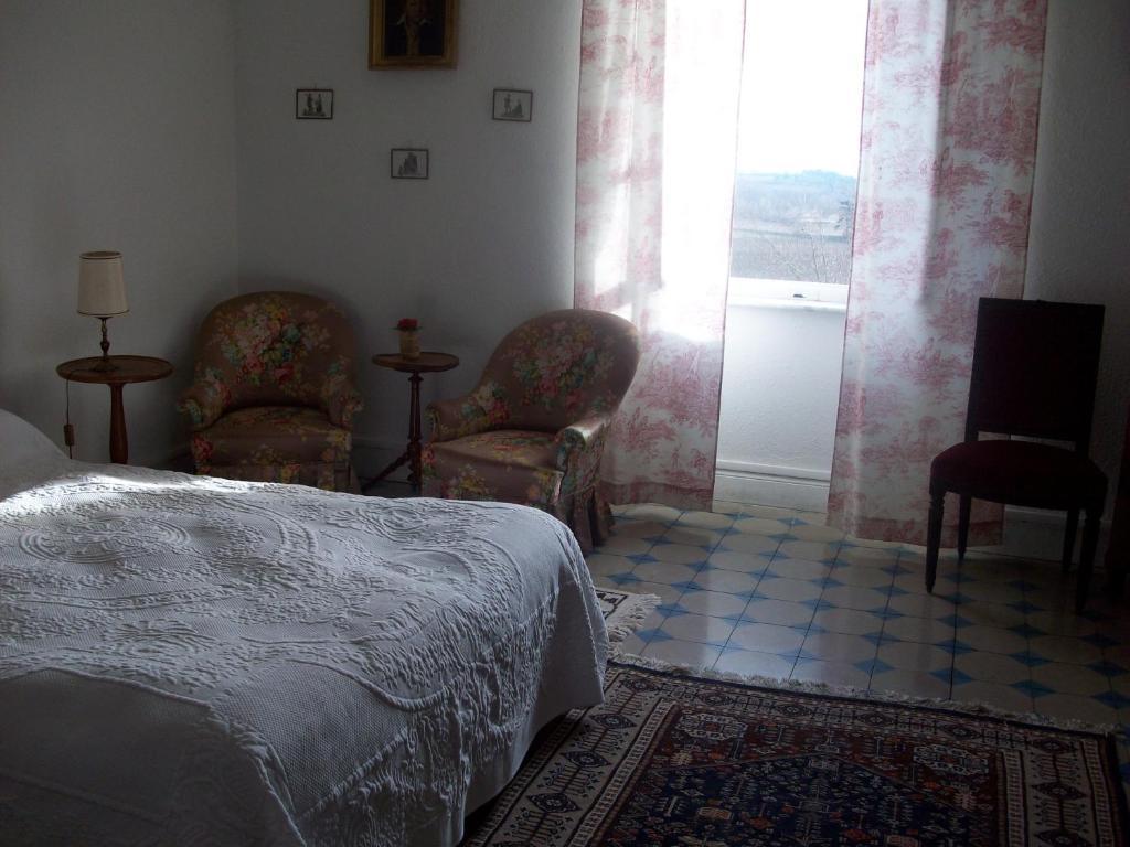 Bed and Breakfast Le Domaine Du Chapitre Каркассон Номер фото